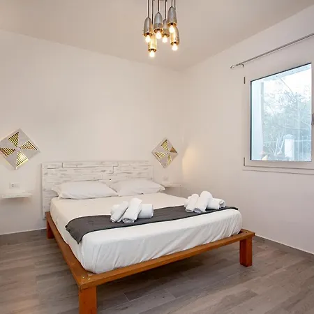 Tirreno 1 Maison d'hôtes San Teodoro (Sardinia)