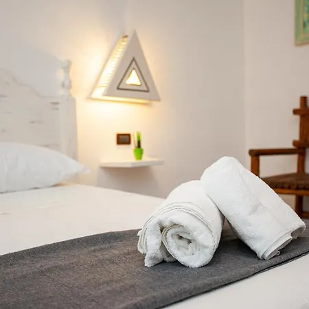 Guest house Tirreno 1 San Teodoro (Sardinia)