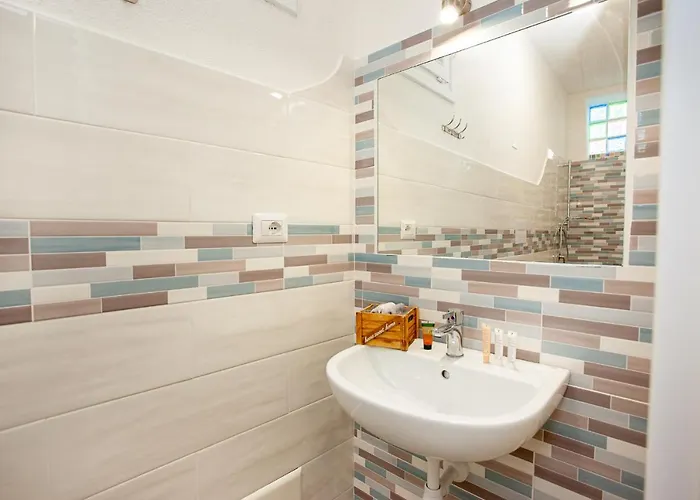 Tirreno 1 3* San Teodoro